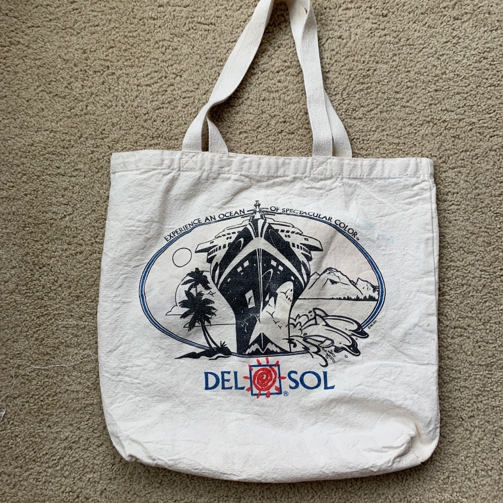 Tote bag